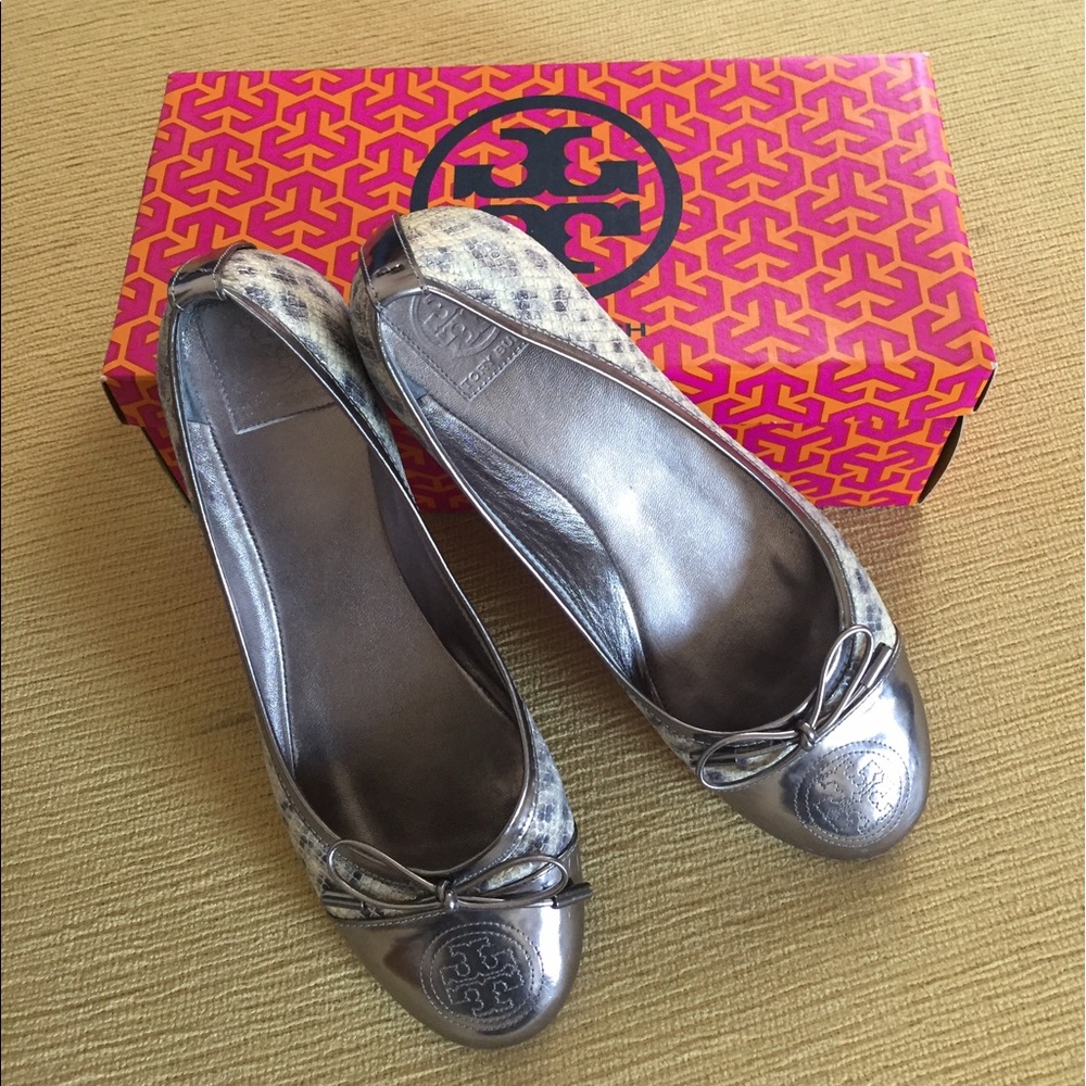 Tory Burch Silver Flats
