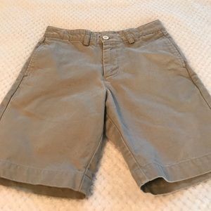 Boys Vineyard Vines khaki shorts