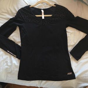 Lorna Jane Tasha black long sleeve Excel top