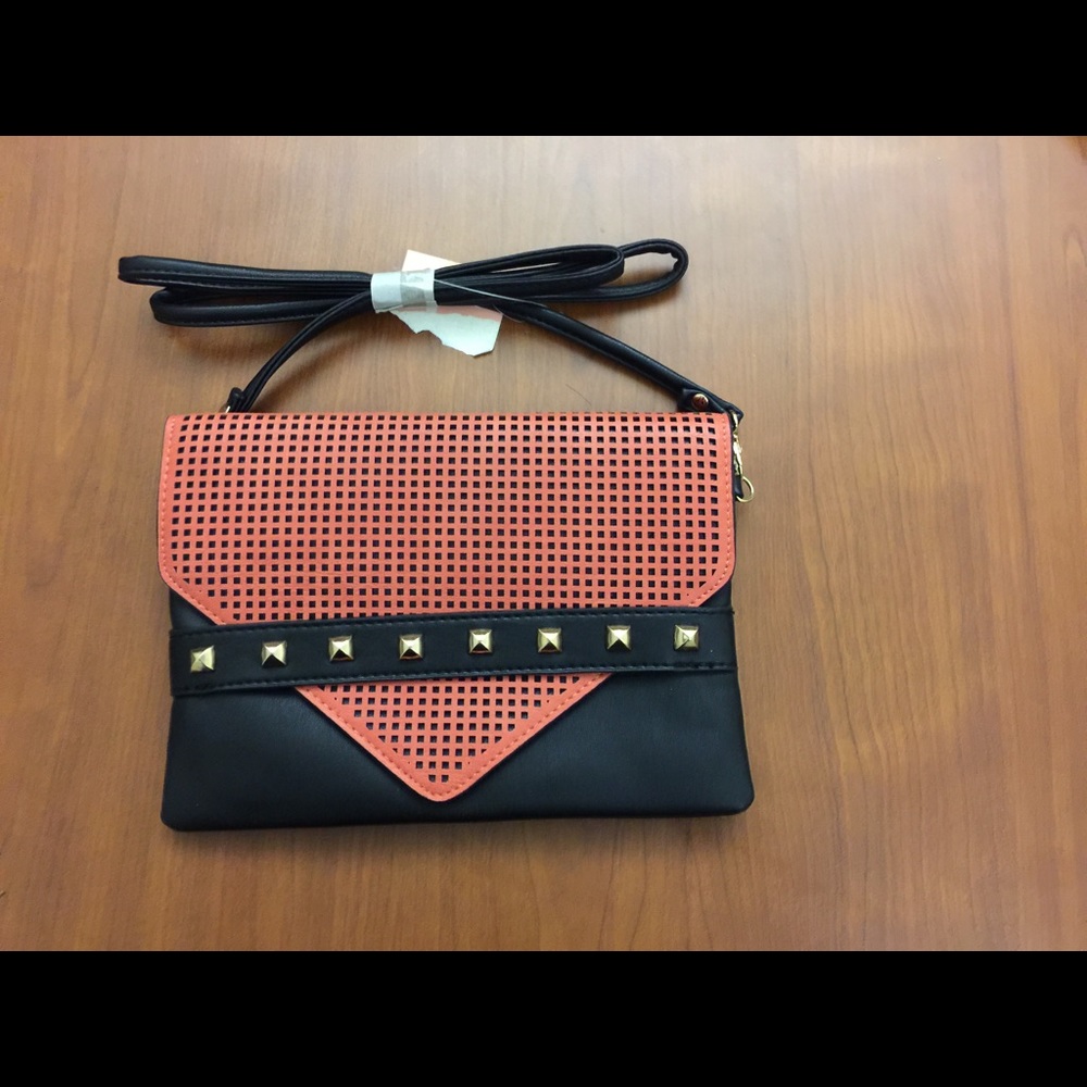 Small cross body bag