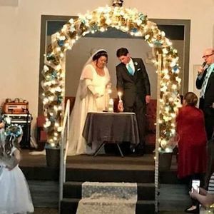 Meet your Posher, Leeann