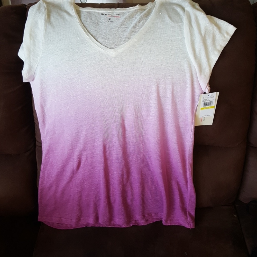 Nwt ombre v neck t shirt
