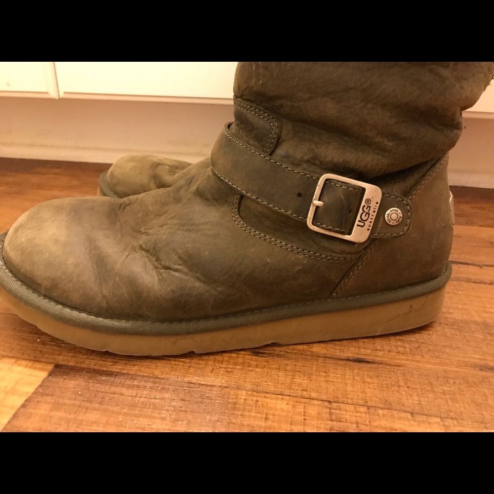 UGG size 11
