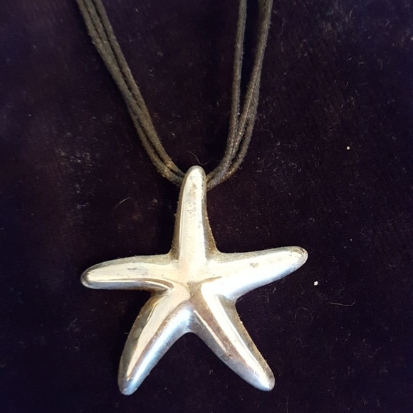 🧡 Starfish on Leather Cord 🧡 - Picture 2 of 3