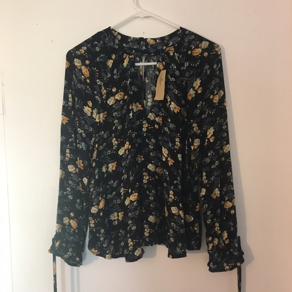 American eagle blouses 22 verified American Eagle Outfitters coupons and promo codes as of Oct 8. Popular now: Latest Discounts - Up To 60% Off. Trust exeezipcoolgetsiu9tq.cf for Clothing savings%().