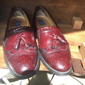 Bostonian dress shoes