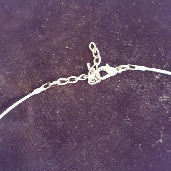 🧡Silver Fish Choker 🧡 - Picture 3 of 4