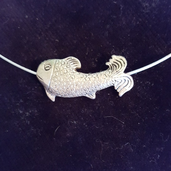 🧡Silver Fish Choker 🧡 - Picture 4 of 4