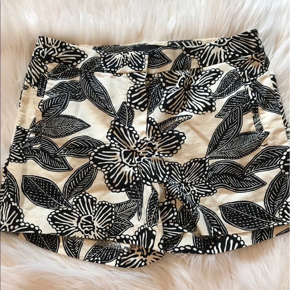 Cream and black tropical structured shorts