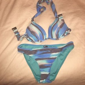Oakley Padded Push-up Bikini