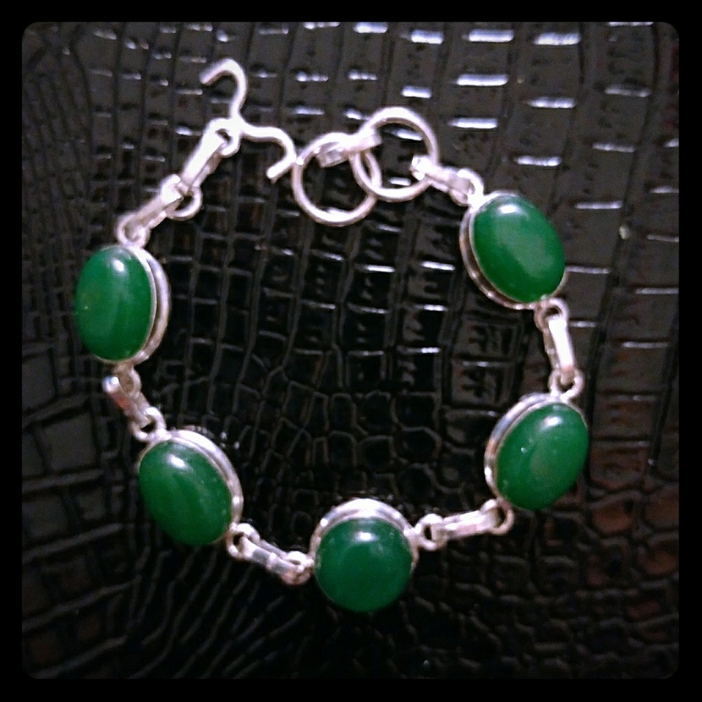 3/$20 Emerald Stone Bracelet