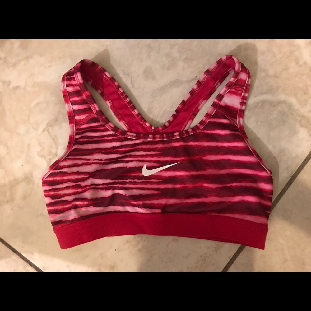 NIKE sports bra