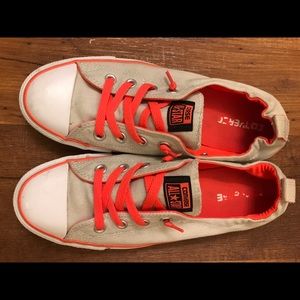 Converse slip on sz 10 Women