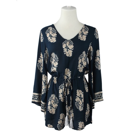 Last 5! Vintage Navy Blue Beach Print Romper - Picture 3 of 7