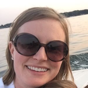 Meet your Posher, Liz