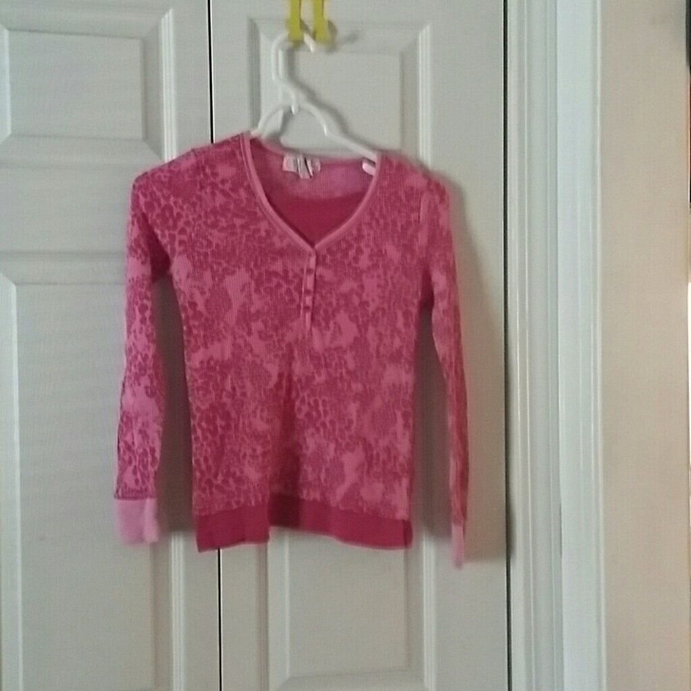 Pink cheetah op shirt