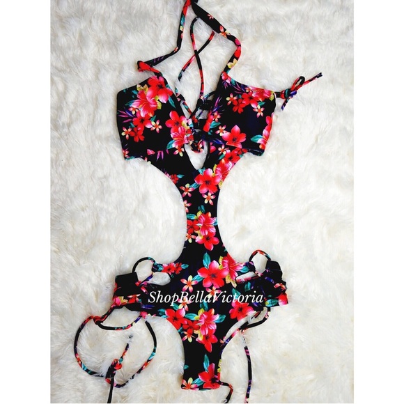 Julie- Floral Cut Out Monokini - Picture 3 of 4