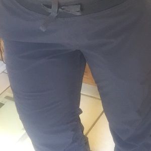 Hardly Worn, Stylish Under Armour Athletic Pants