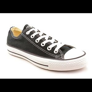 Converse All Star Chuck Taylors (Black) Size 6.5