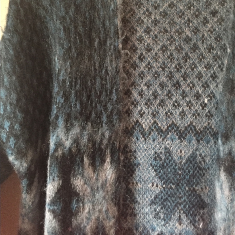 Boho Sweater - Picture 3 of 4