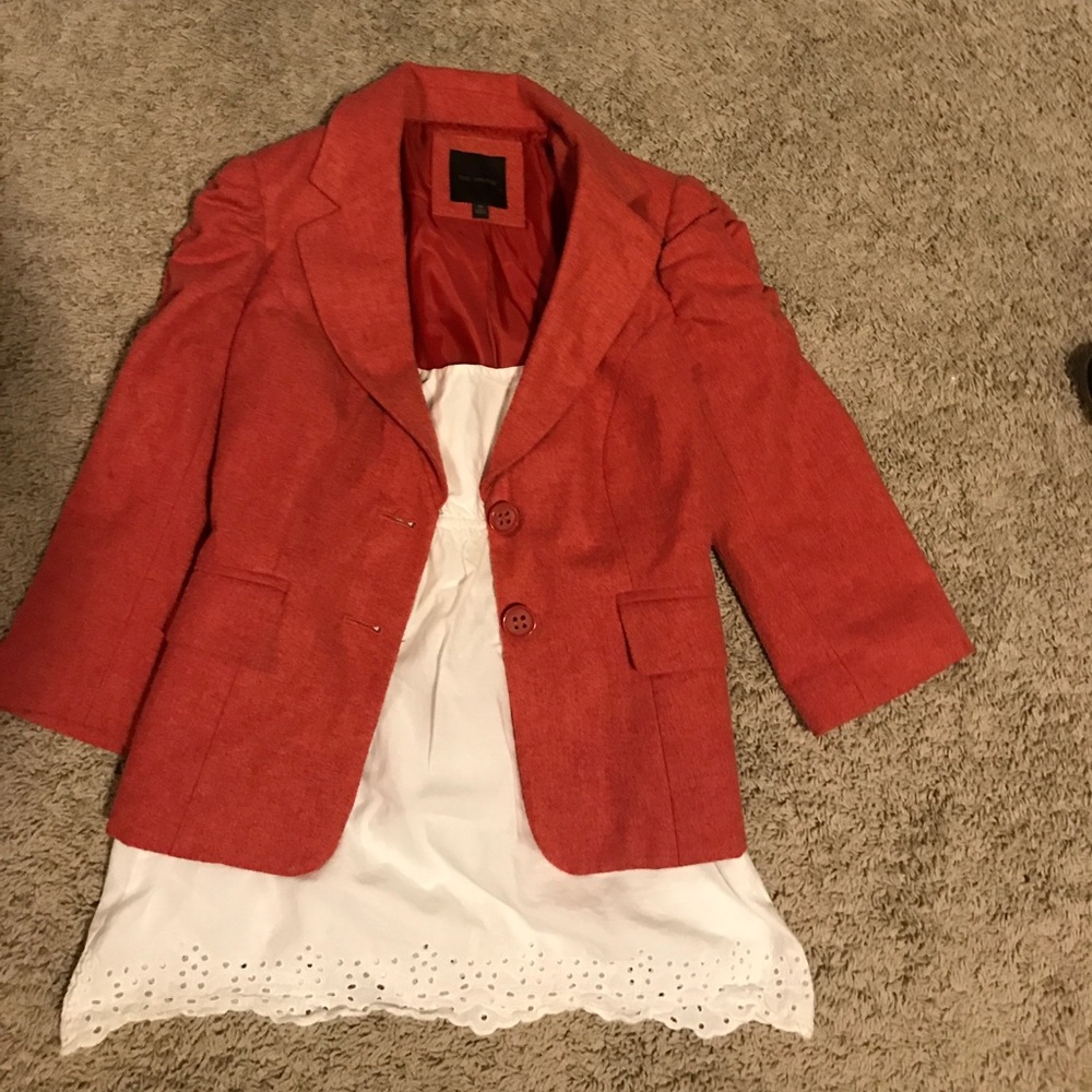 Orange tweed jacket. Great for fall