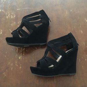 Top Moda Black Wedges