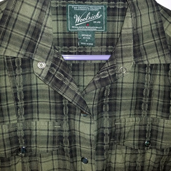 Woolrich Plaid Button up - Picture 3 of 3