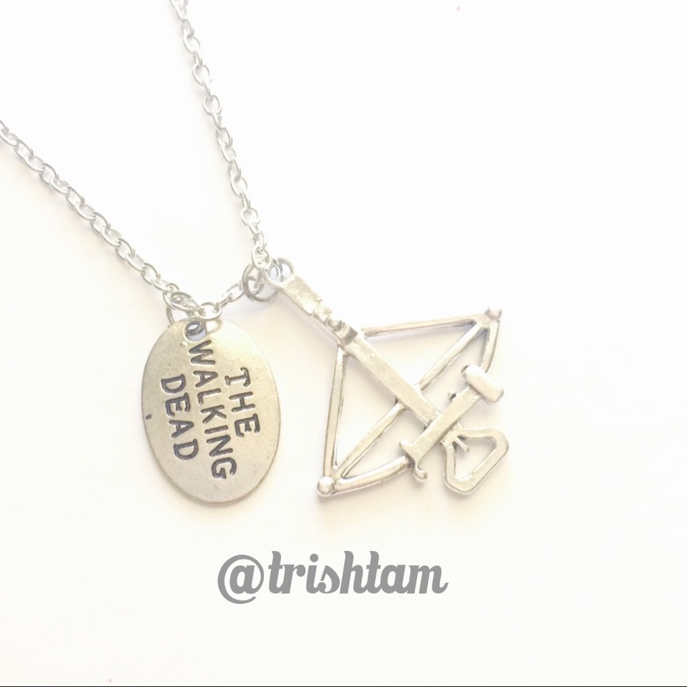 🔴🆕The walking dead silver necklace