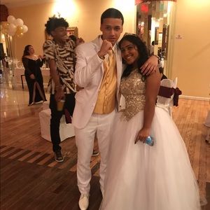 Meet your Posher, Eric