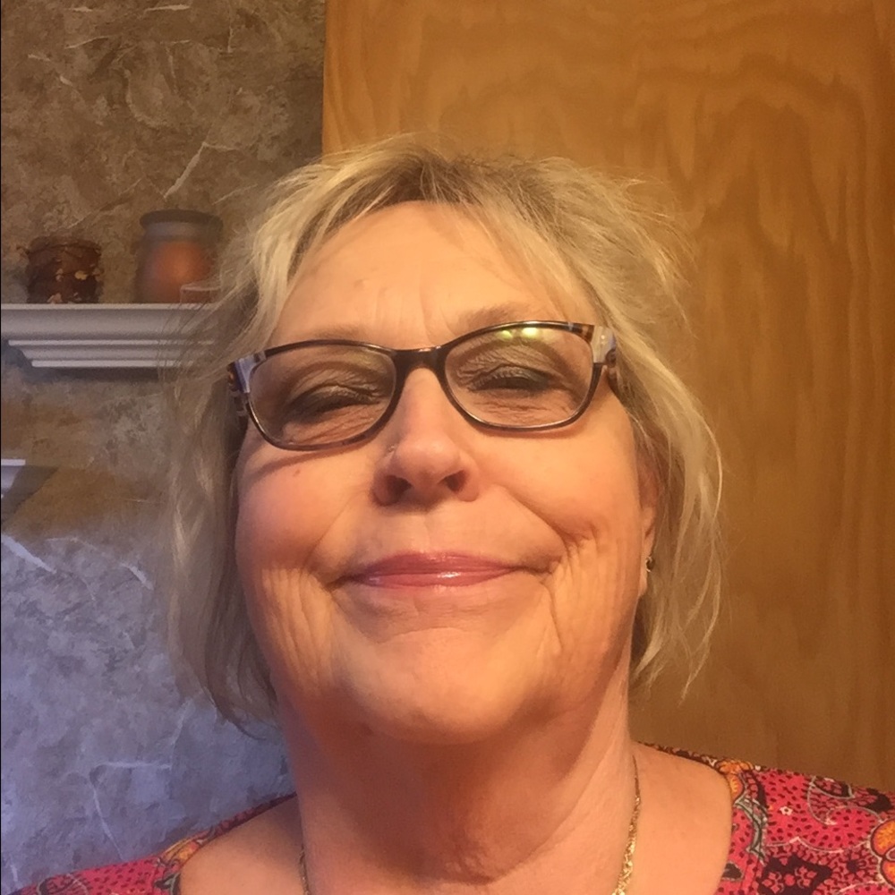 Meet your Posher, Nancy