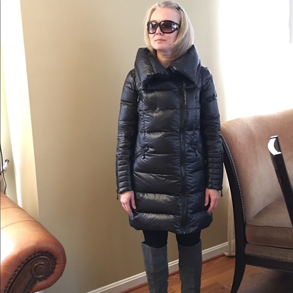 BCBGMaxAzria Jackets & Blazers - BCBG MaxAzria long puffer coat