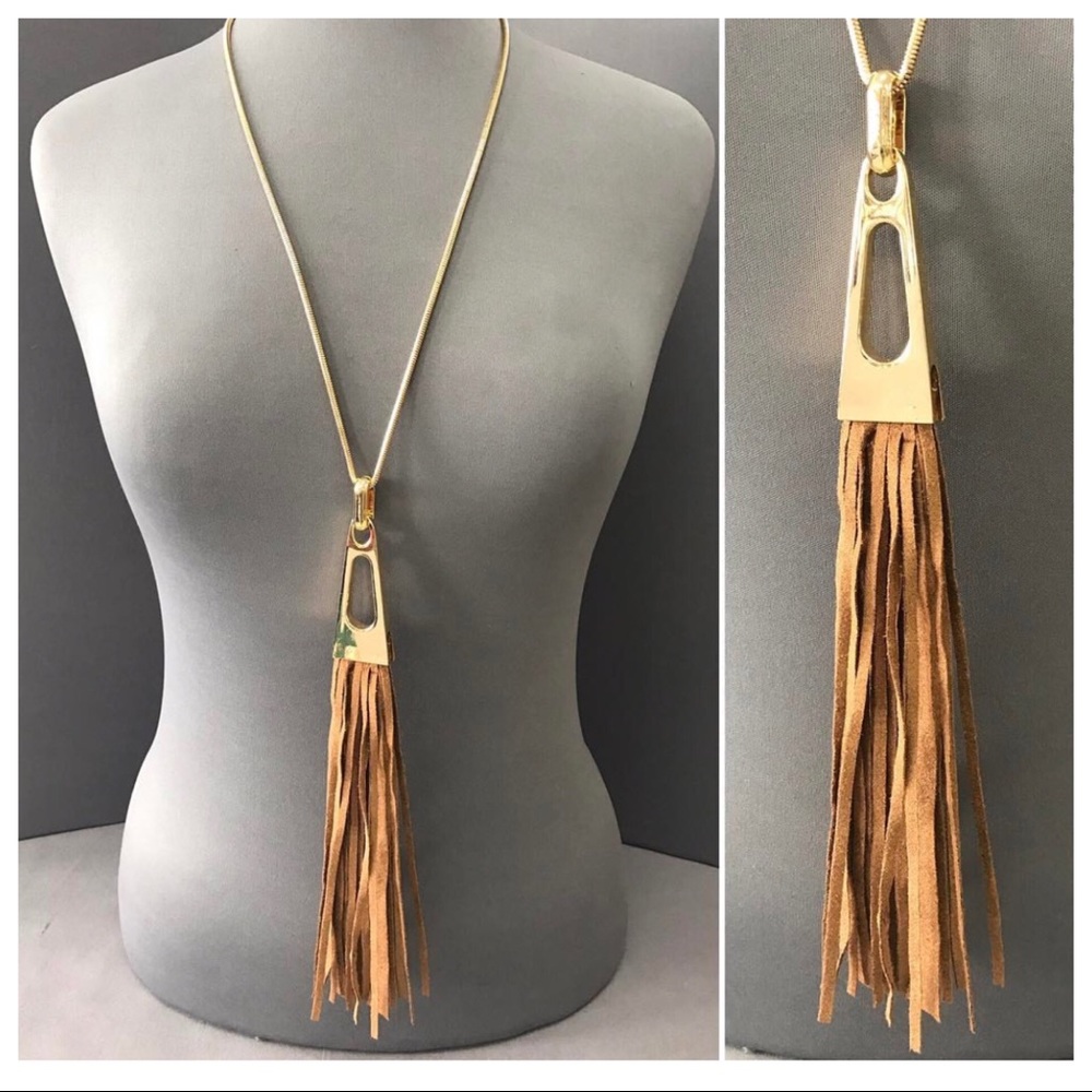 Brown/Gold tassel necklace