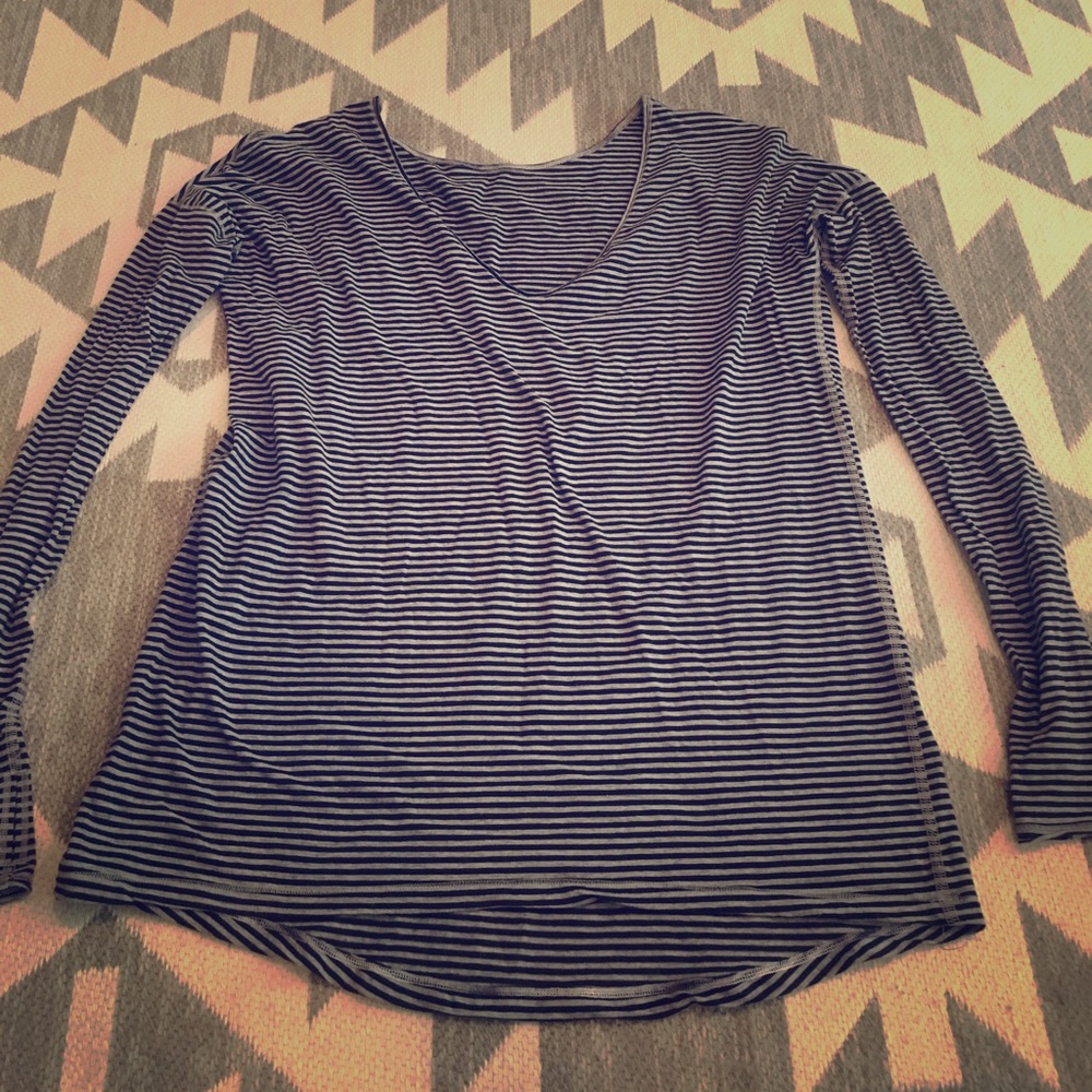 Lululemon long sleeve top