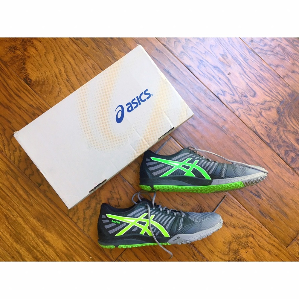 Men's turf shoes - Asics