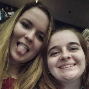 Meet your Posher, Reanna