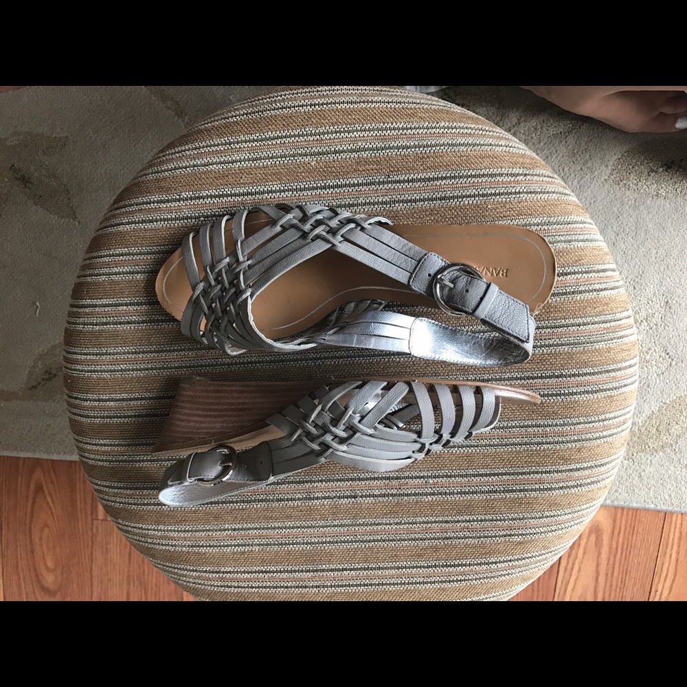 Gray Banana Republic sandals