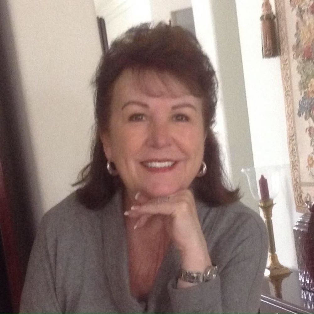 Meet your Posher, Paula