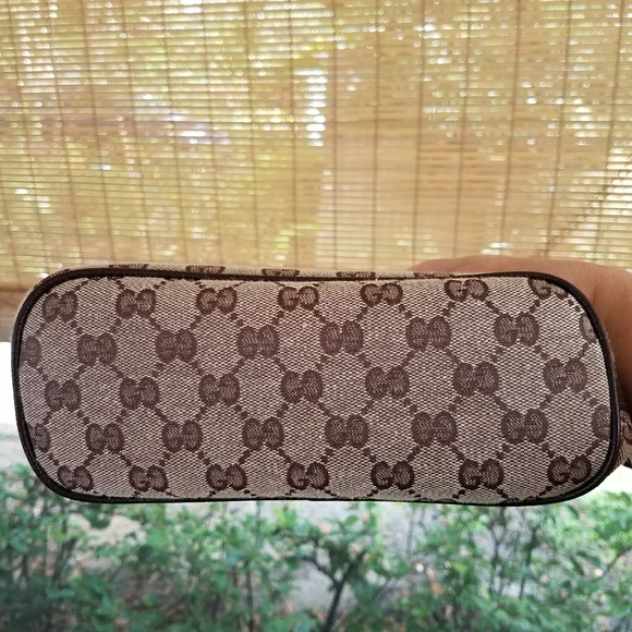 🍃SOLD/Authentic Gucci pochette🍃 - Picture 6 of 8