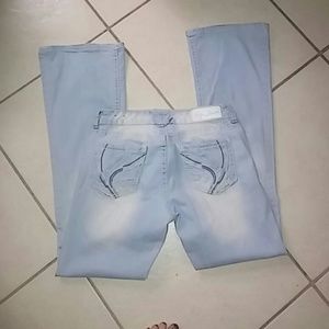 Ariya distressed Jeans