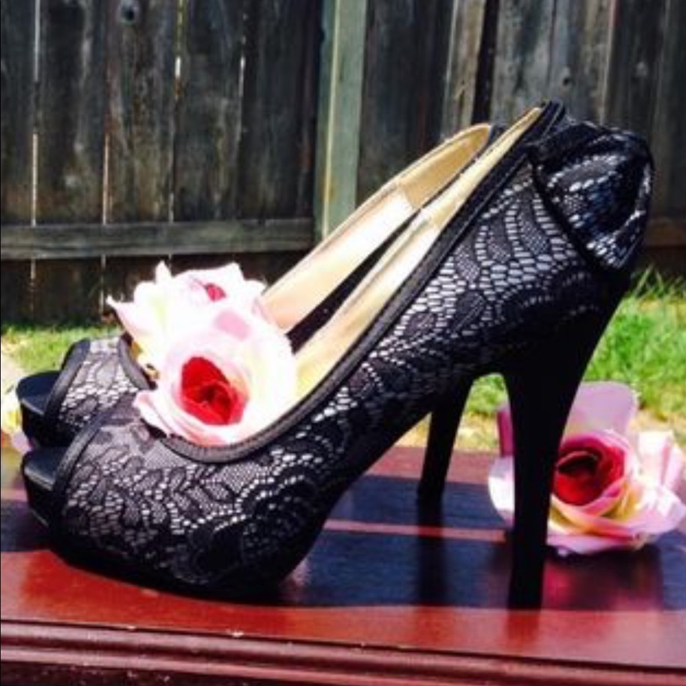 Steve Madden shoes size 8