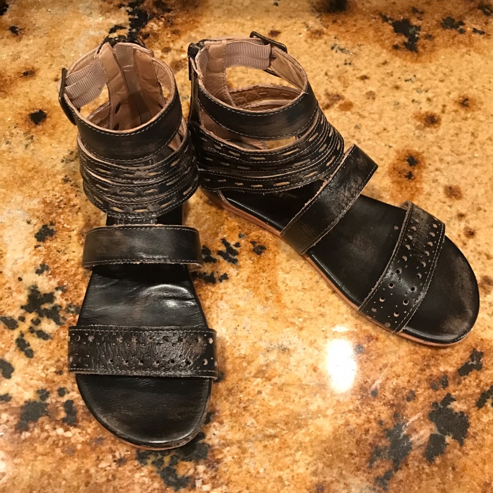 Bed stu Artemis Black Sandals