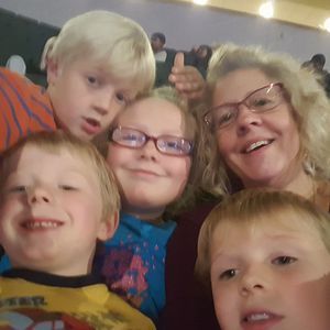 Meet your Posher, Brenda