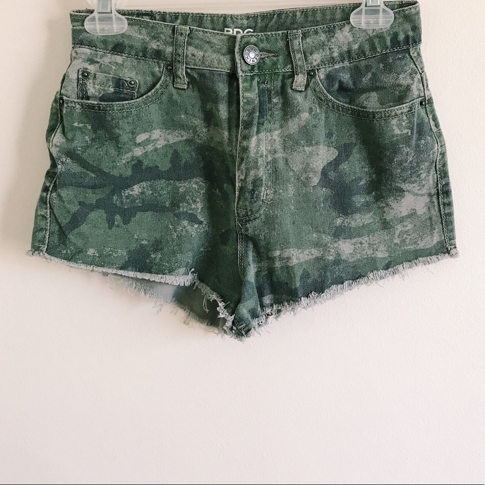 Urban Outfitters BDG High Rise Cheeky Camo Shorts