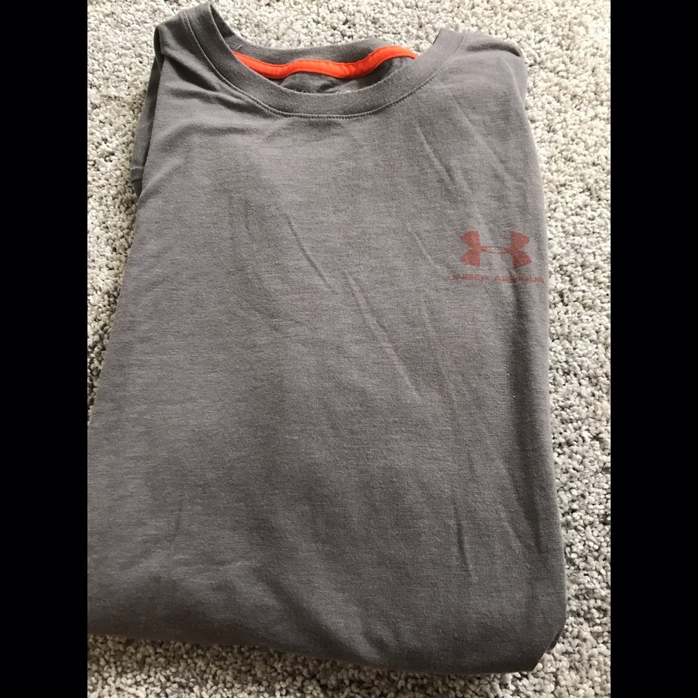 Under armour tee- heat gear