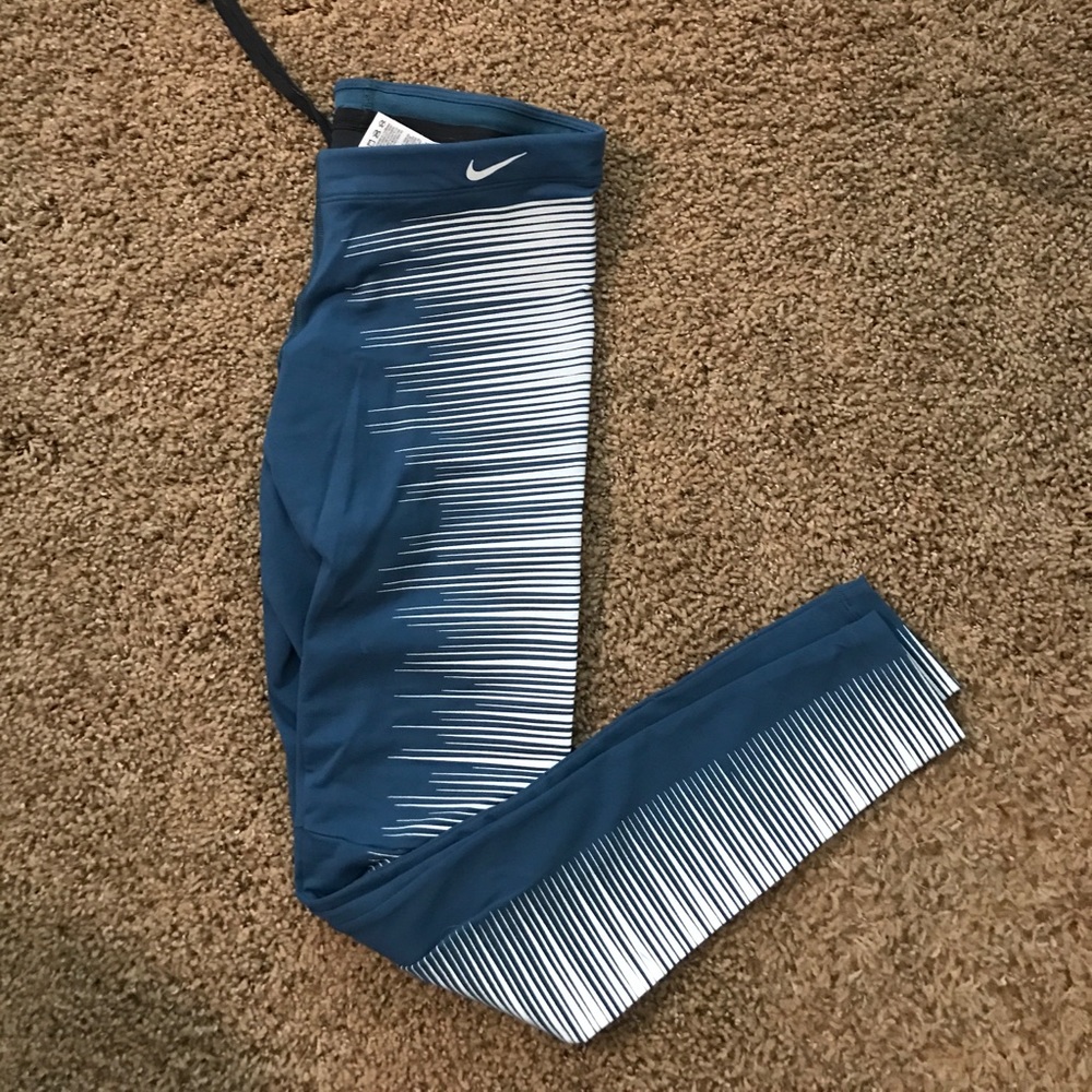 Nike dri fit reflective leggings