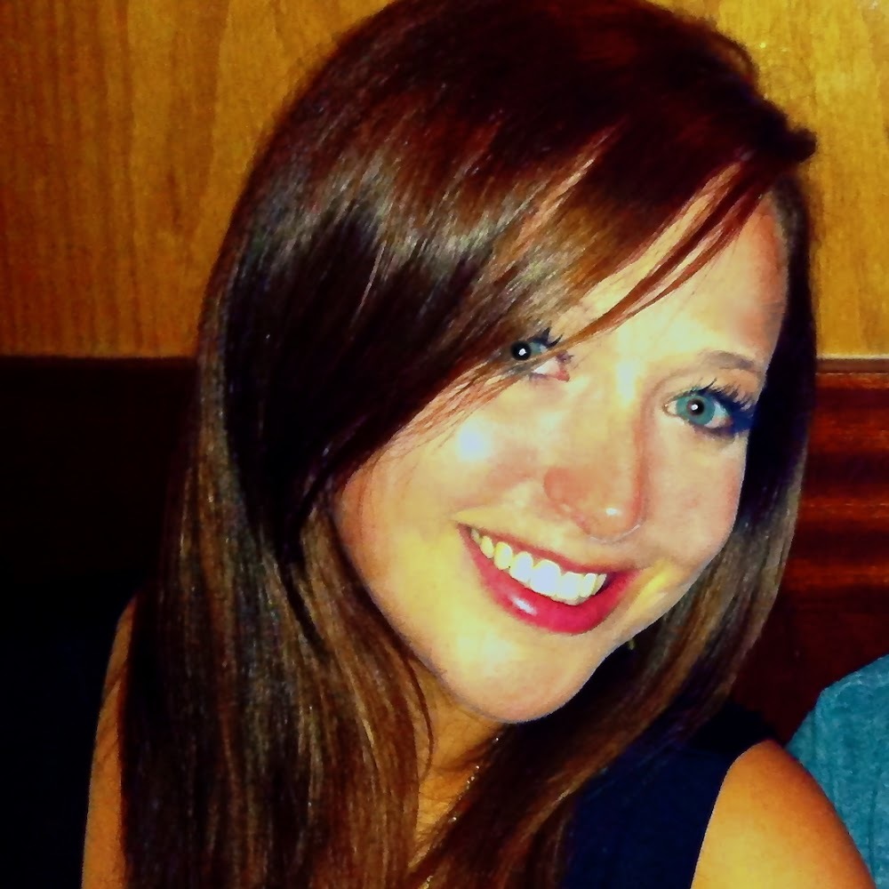 Meet your Posher, Halley