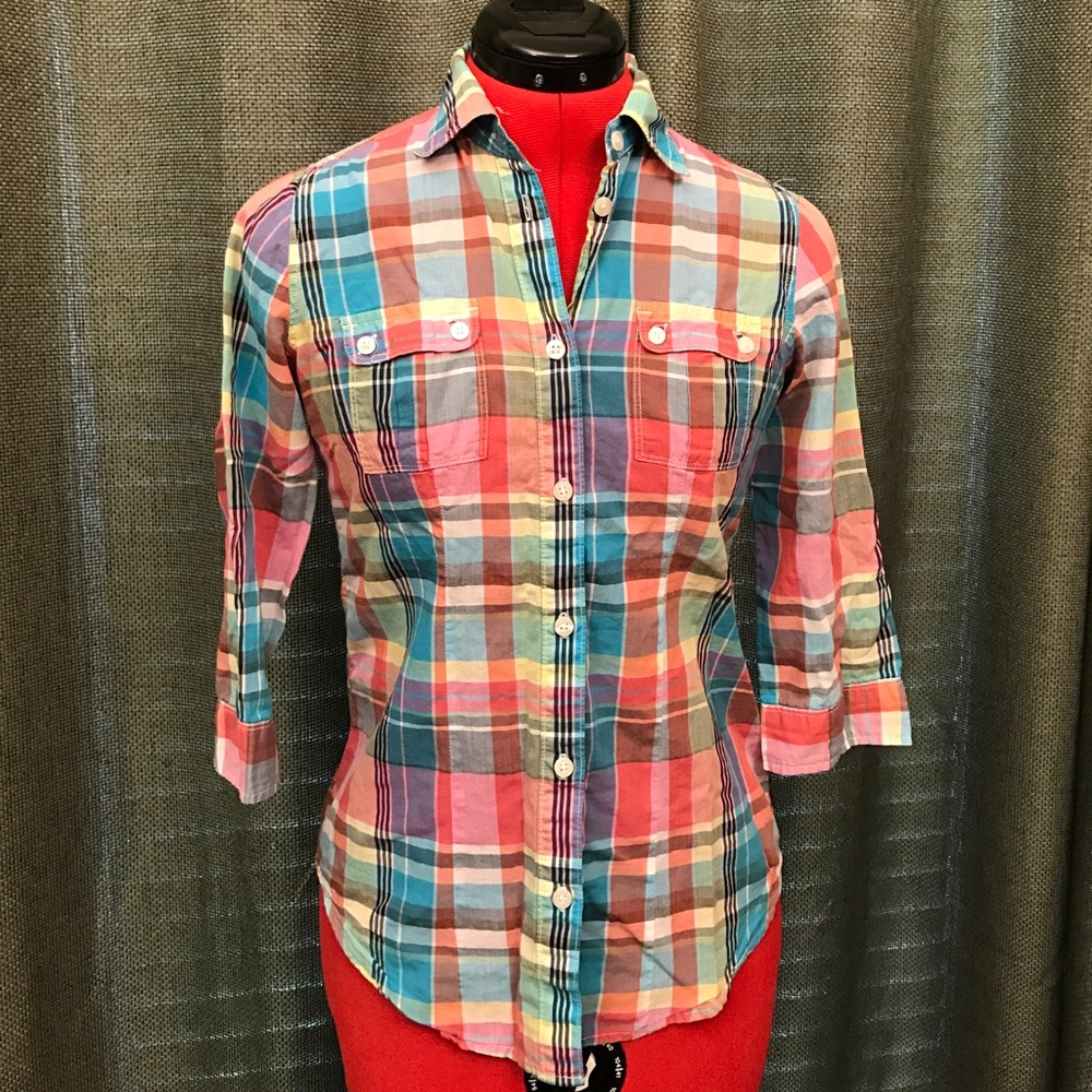 American Eagle AEO Multi Color Button Up Top 3/4
