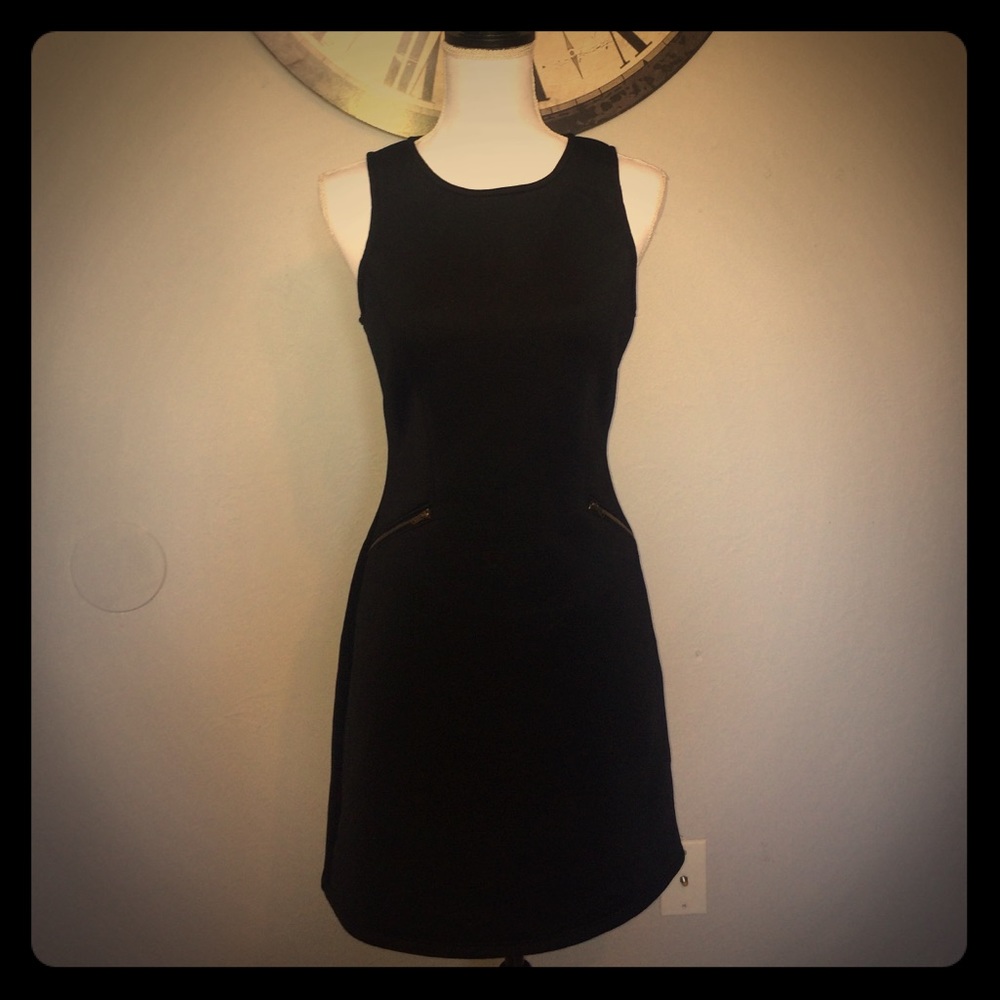 Monteau black dress