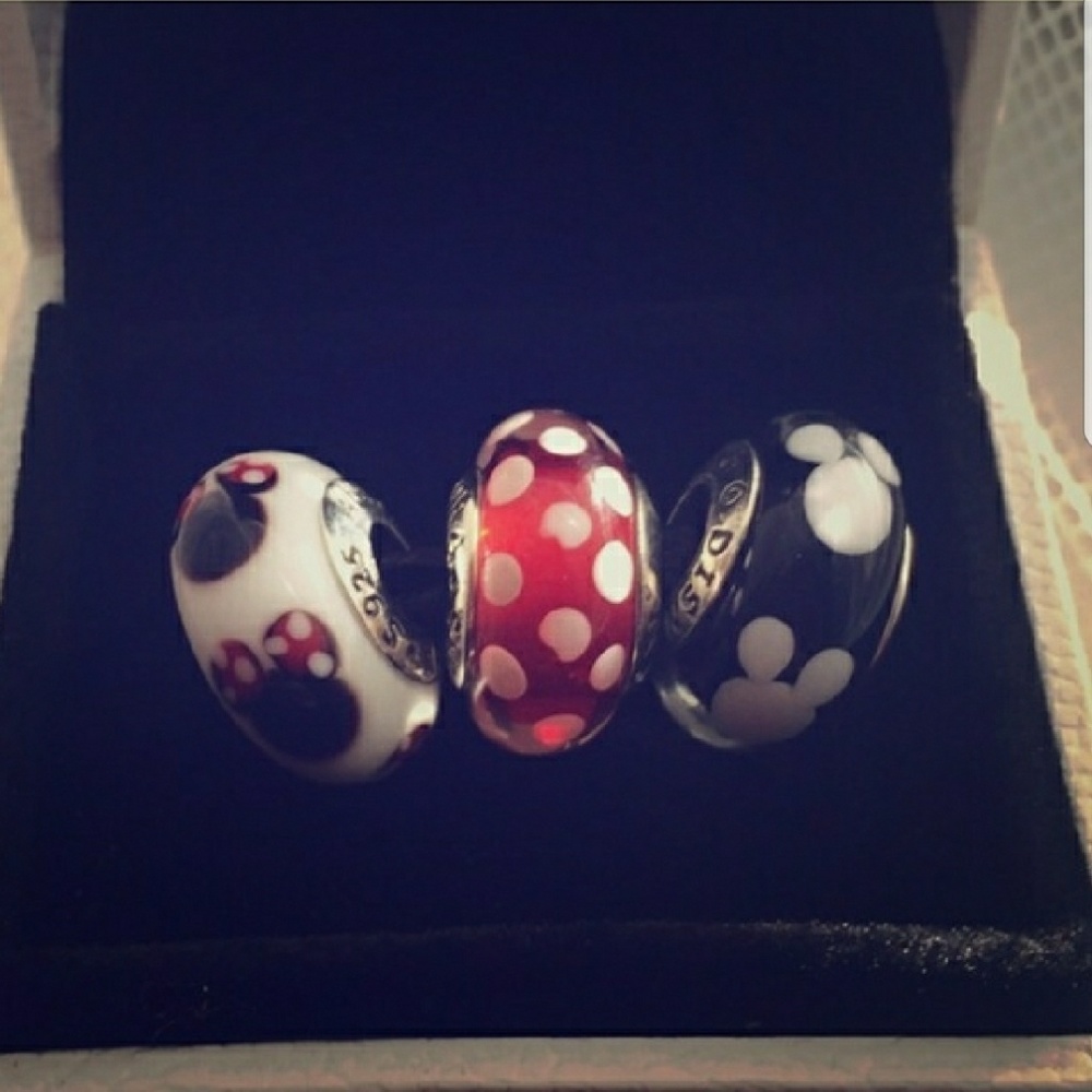 Pandora Disney Charm - Authentic