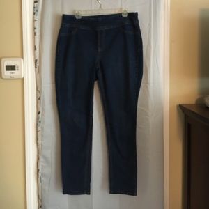 Women's size 14 Jeans, great condition